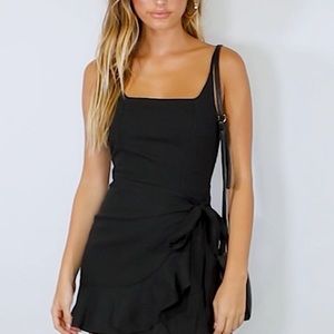 Princess Polly Wrap around dress